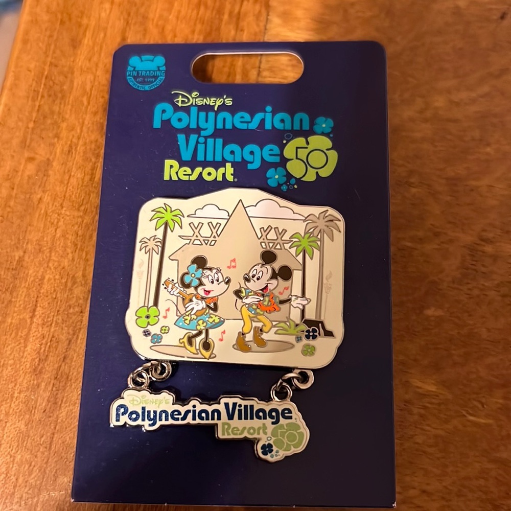 Disney 50th Anniversary Polynesian Village pin